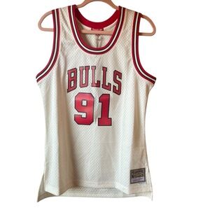 Women’s Dennis Rodman off white Chicago Bulls Hardwood Classics Swingman Jersey